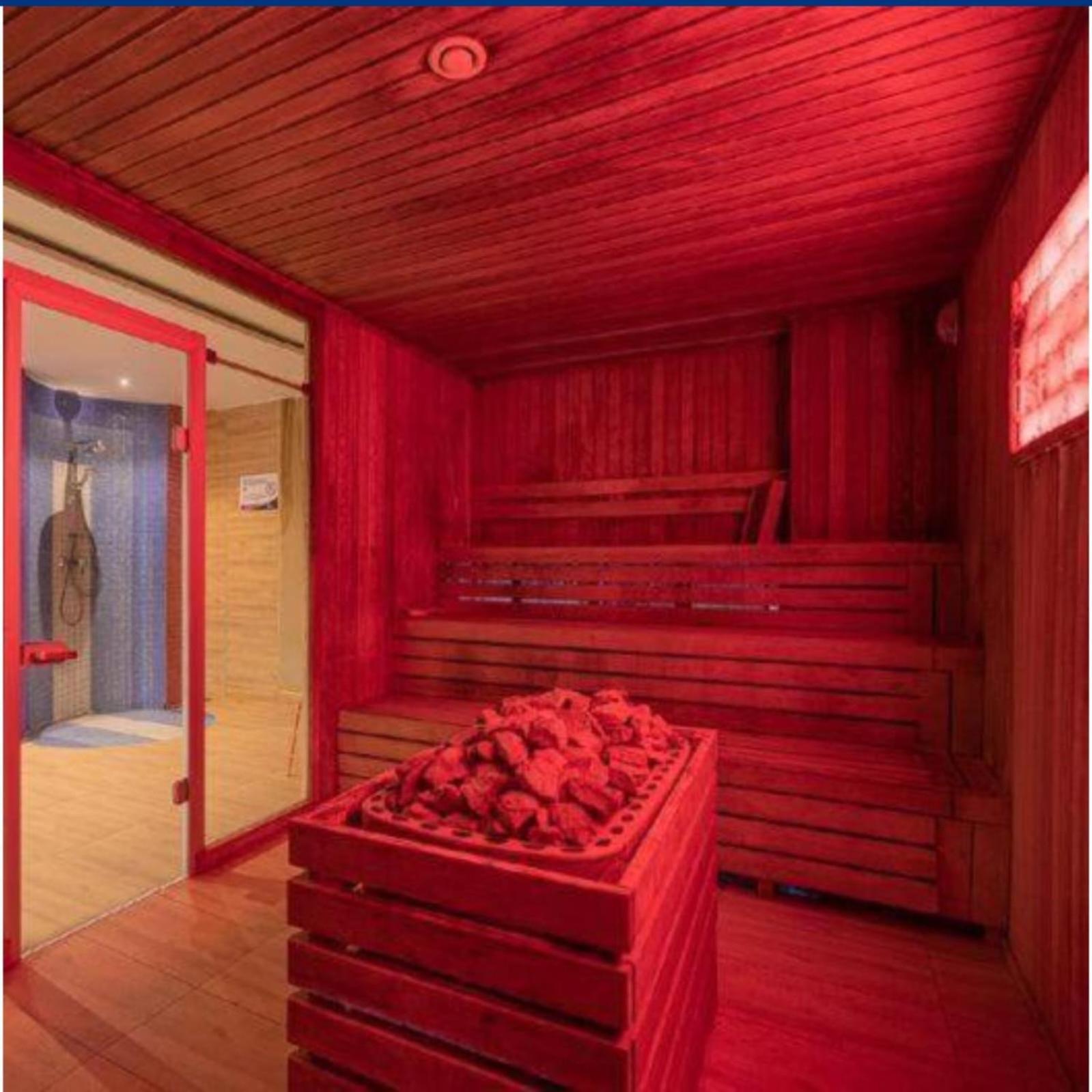 Love Room Bukareszt Zewnętrze zdjęcie