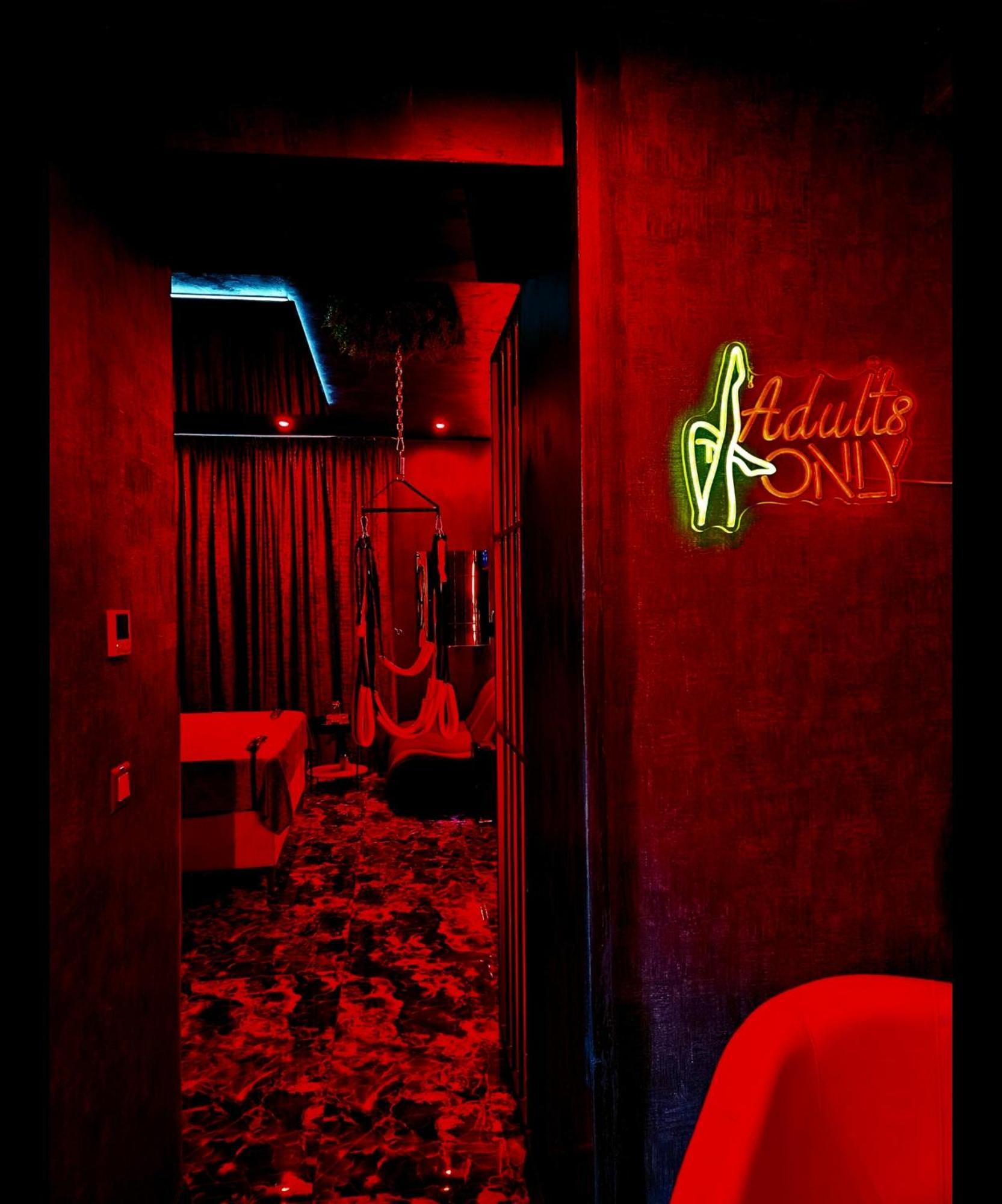 Love Room Bukareszt Zewnętrze zdjęcie