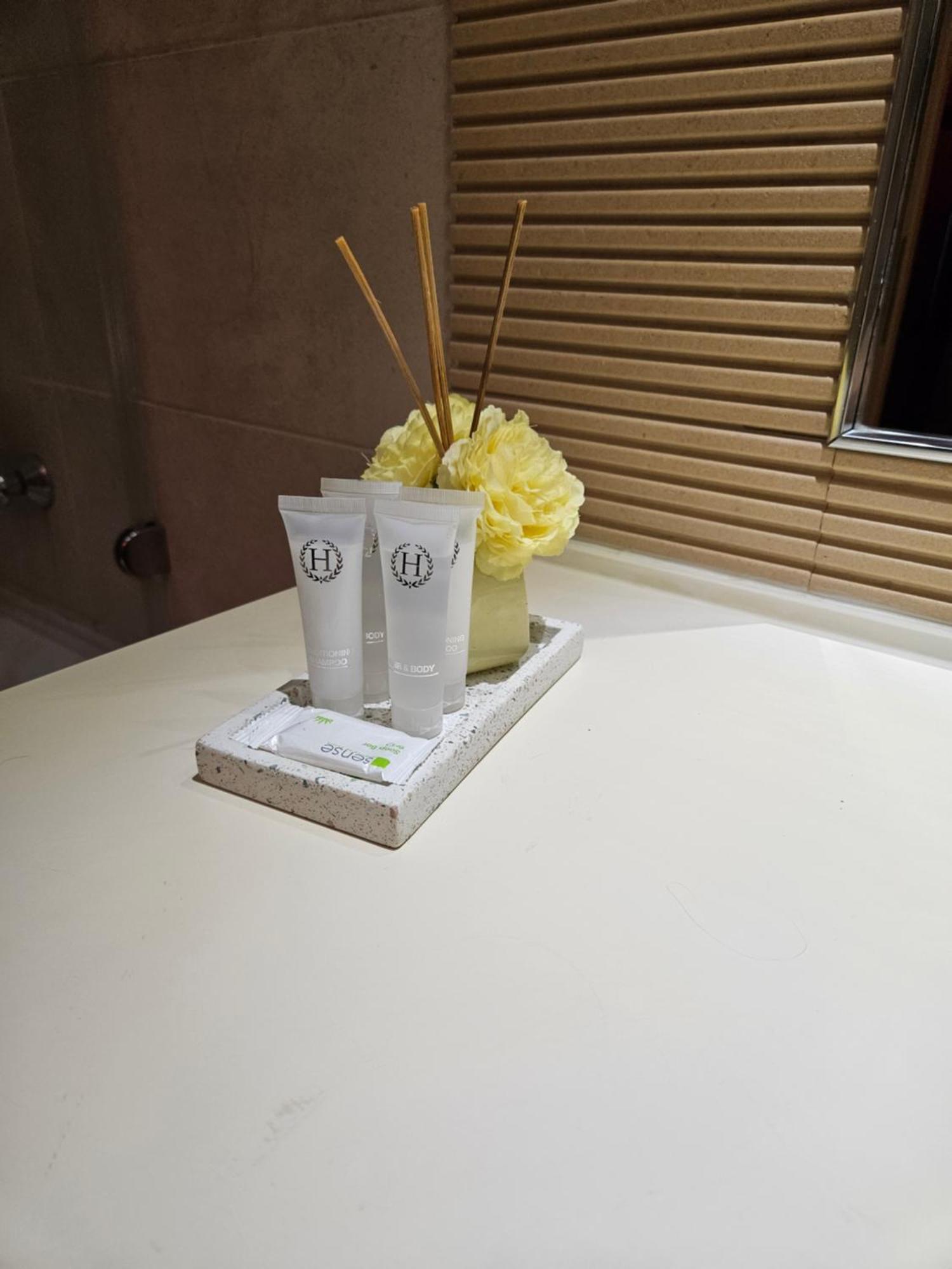 Love Room Bukareszt Zewnętrze zdjęcie